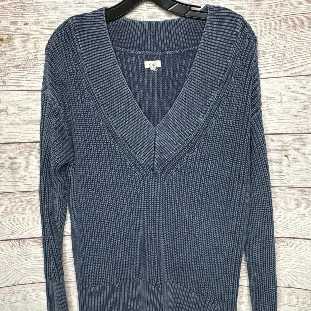 Aerie 100% Cotton Ribbed Blue Oversized Soft V Neckline Pullover Sweater Small